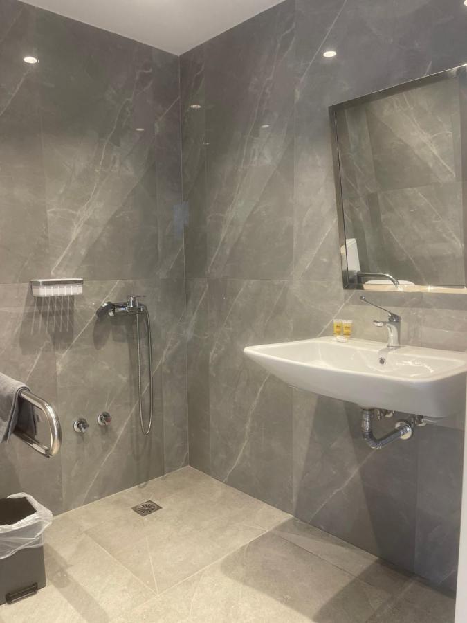 Asteras Hotel 사르티 외부 사진